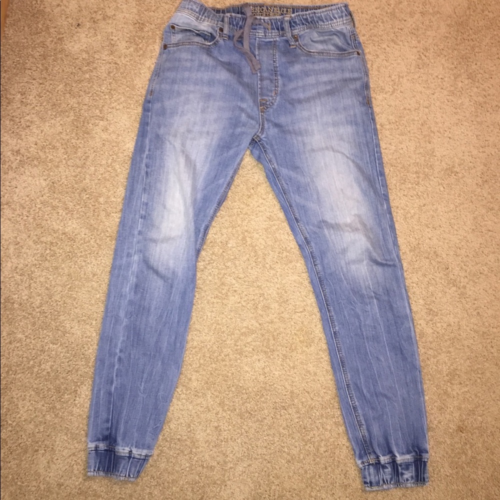 Light/medium wash Joggers